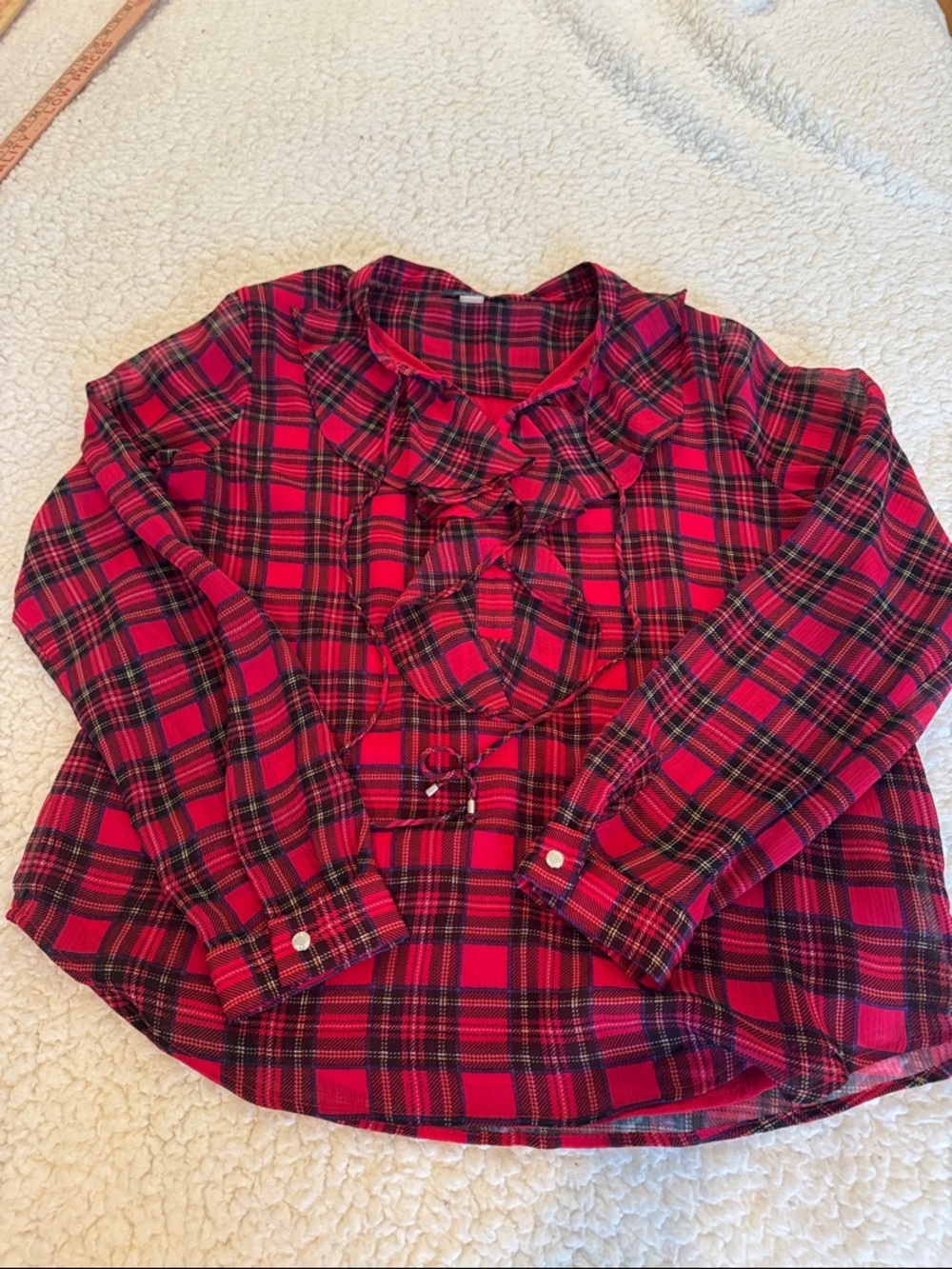 Tommy Hilfiger Red and Black Plaid Button-Front Blouse, size medium - Picture 2 of 9